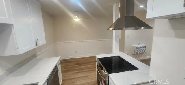 $1,895 | 1030 West MacArthur Boulevard, Unit 51, Santa Ana, CA 92707