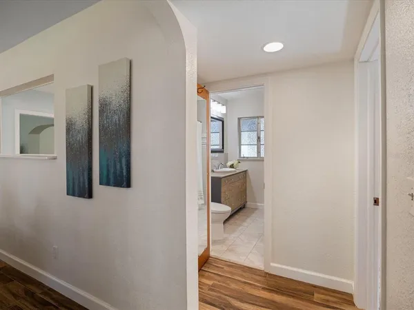 $449,500 | 7 South Comet Avenue, Clearwater, FL 33765