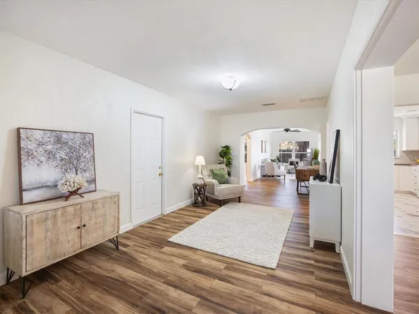 $449,500 | 7 South Comet Avenue, Clearwater, FL 33765