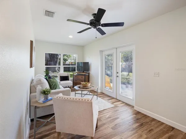 $449,500 | 7 South Comet Avenue, Clearwater, FL 33765