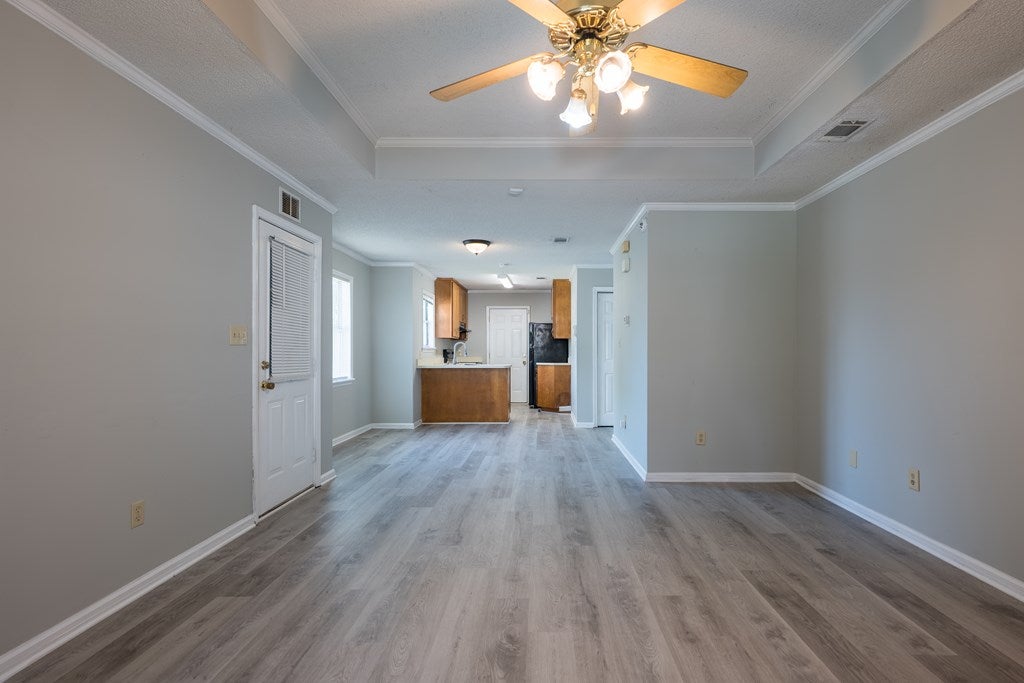 1902 Bancroft Road Valdosta, GA 31602 - Photo 4 of 29 Gallery Image 4
