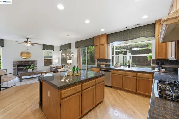 $724,800 | 2260 Redington Drive, Tracy, CA 95377