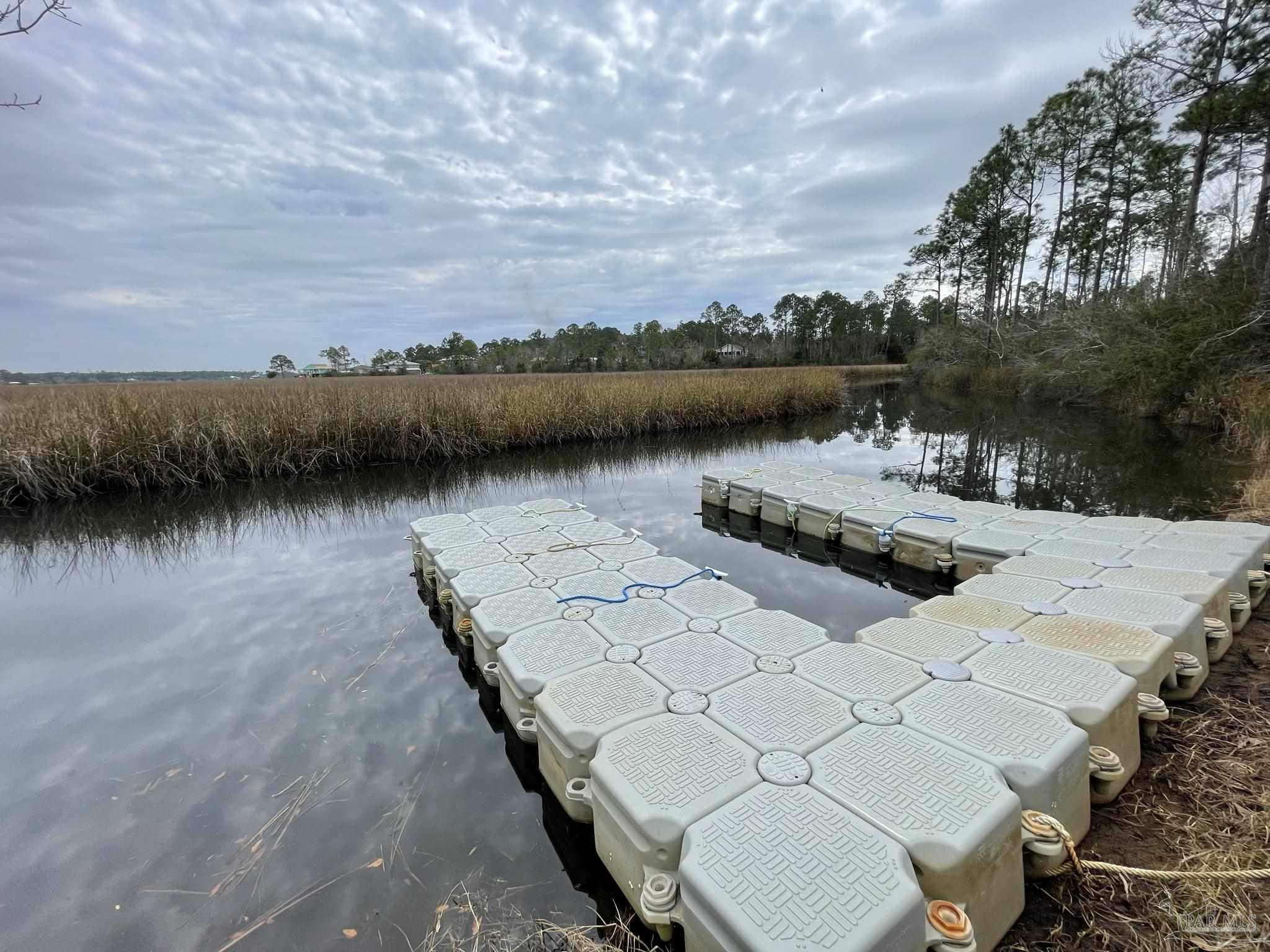 7550 Petersen Point Road Milton, FL 32583 - Photo 34 of 44 Gallery Image 34