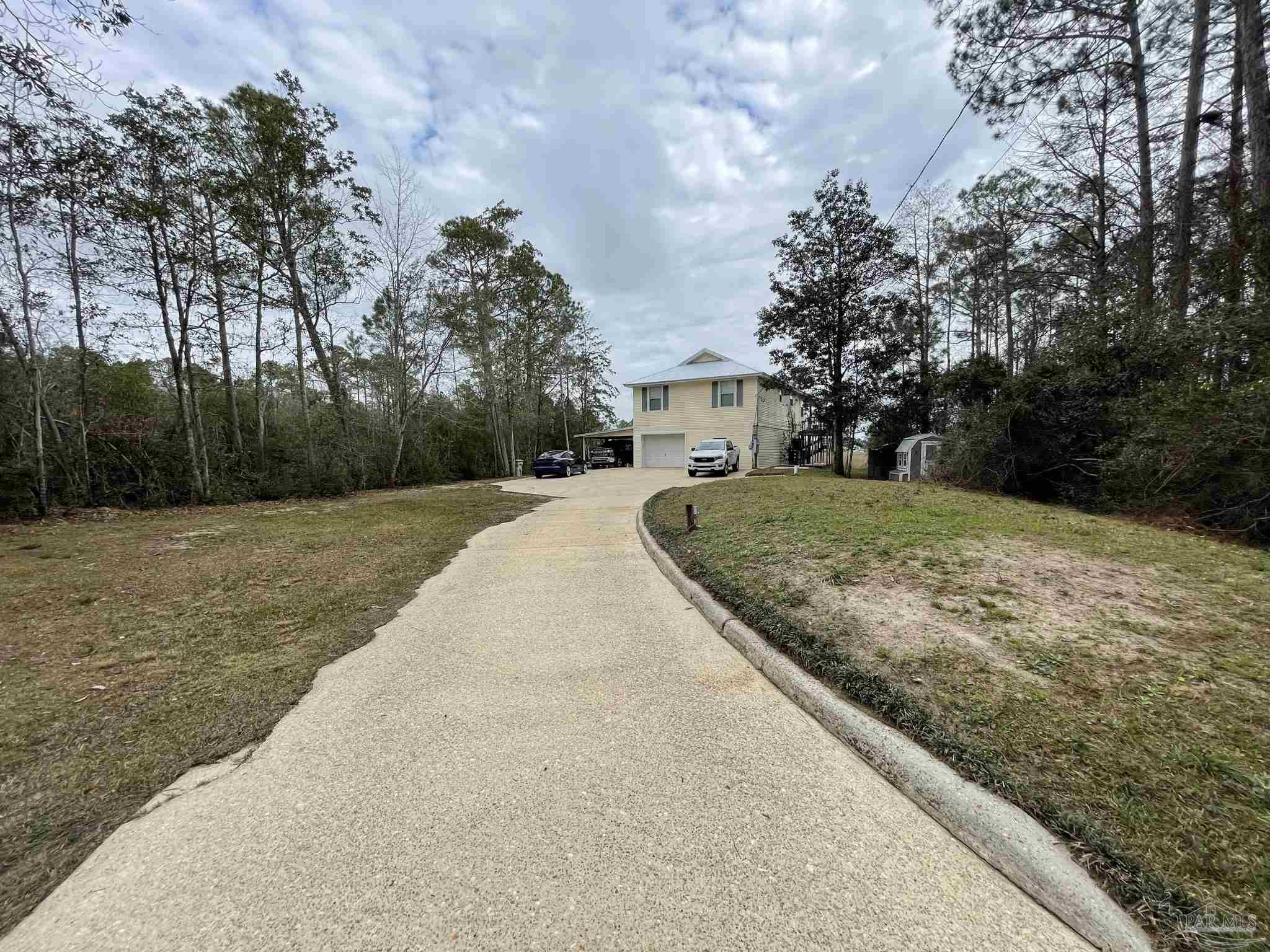 7550 Petersen Point Road Milton, FL 32583 - Photo 5 of 44 Gallery Image 5