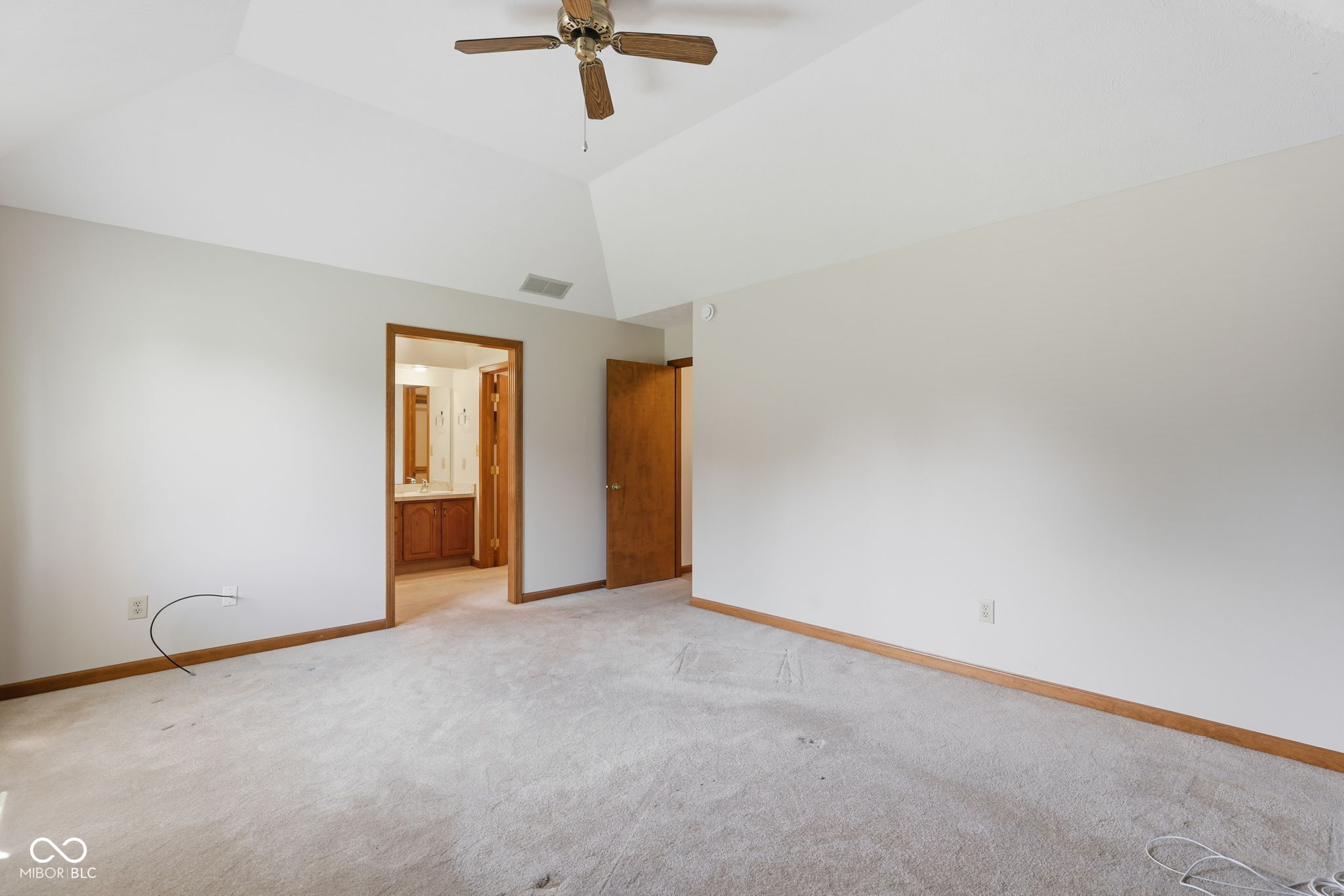 8051 Castle Cove Road Indianapolis, IN 46256 - Photo 38 of 52 Gallery Image 38