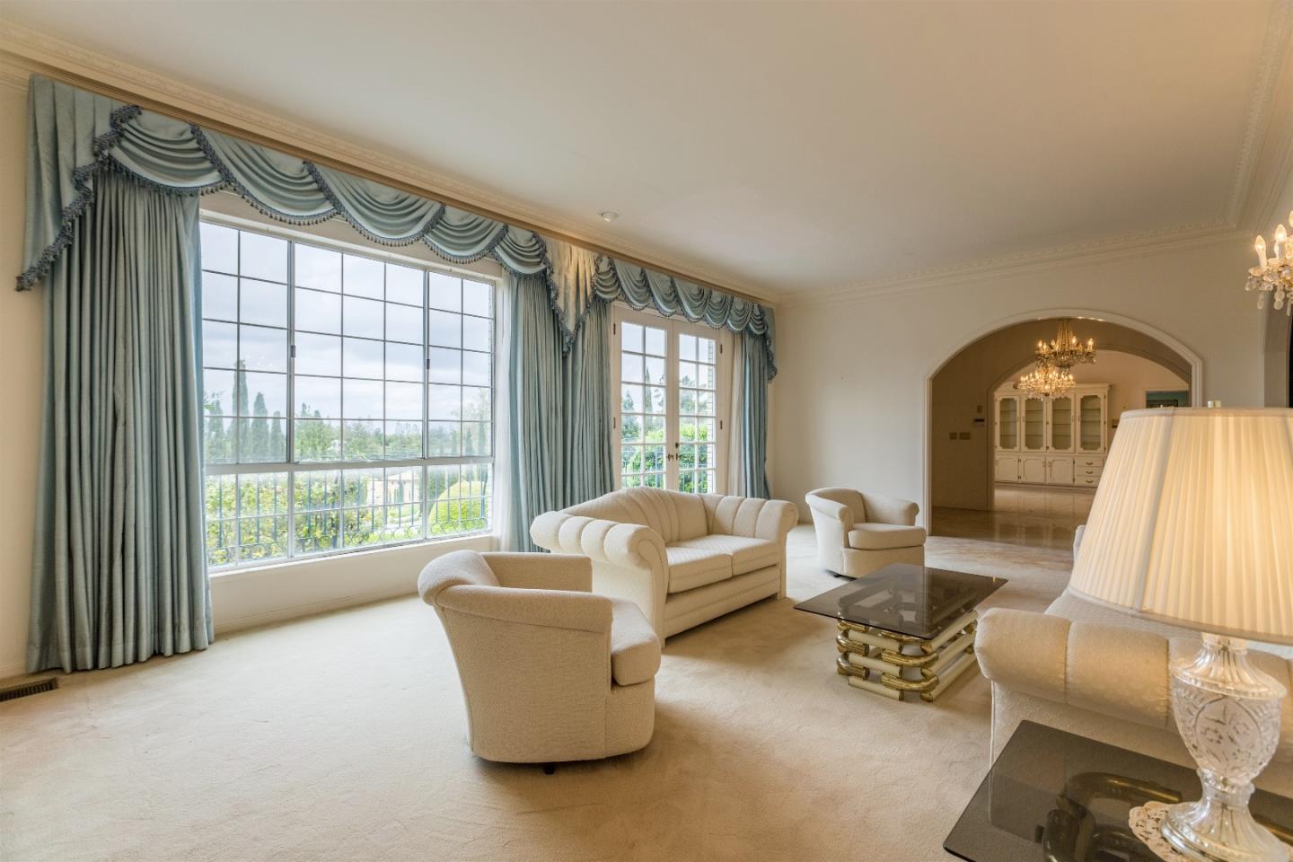 15943 Viewfield Road Monte Sereno, CA 95030 - Photo 6 of 18