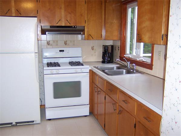 129 Orchard Road Marshfield, MA 02050 - Photo 6 of 26 Gallery Image 6