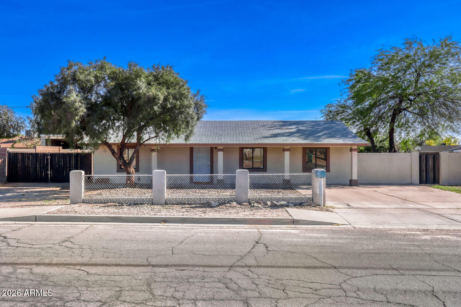 9901 East Quarterline Road Mesa, AZ 85207 - Photo 3 of 33 9901