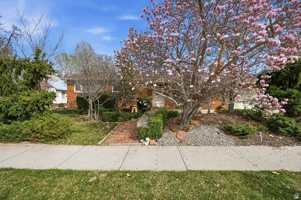 $469,900 | 2308 North 800 East, North Logan, UT 84341