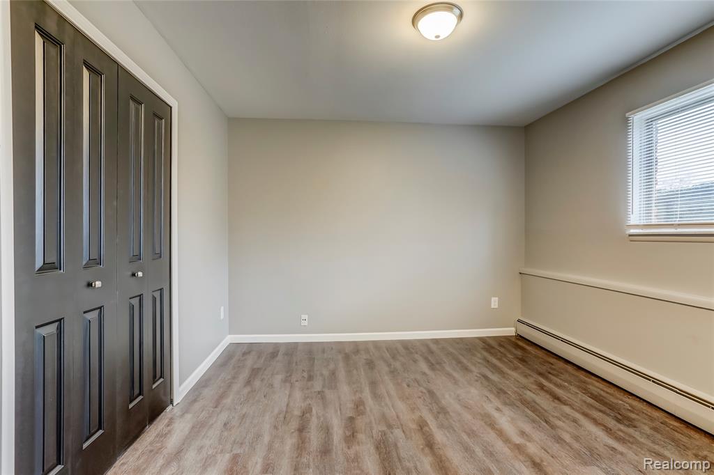 2161 Decker Road, Unit 21 Walled Lake, MI 48390 - Photo 10 of 14