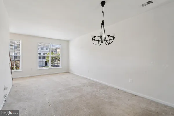 $399,900 | 15749 John Diskin Circle, Unit 100, Woodbridge, VA 22191
