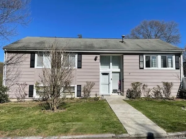 $769,000 | 31 Kipling Street, Hartsdale, NY 10530