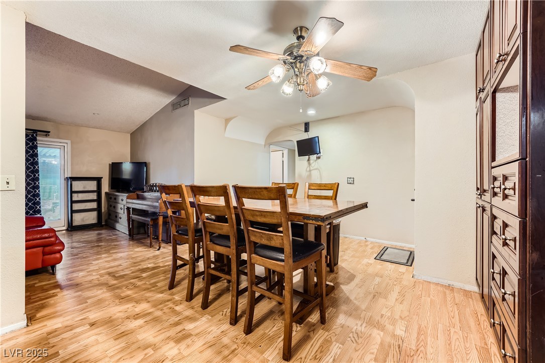 4322 East Viking Road Las Vegas, NV 89121 - Photo 11 of 30