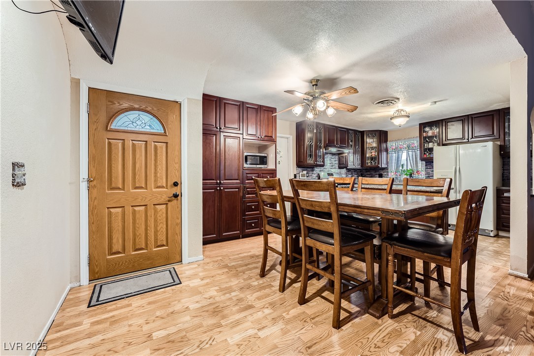 4322 East Viking Road Las Vegas, NV 89121 - Photo 13 of 30