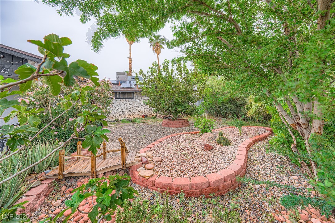 4322 East Viking Road Las Vegas, NV 89121 - Photo 3 of 30