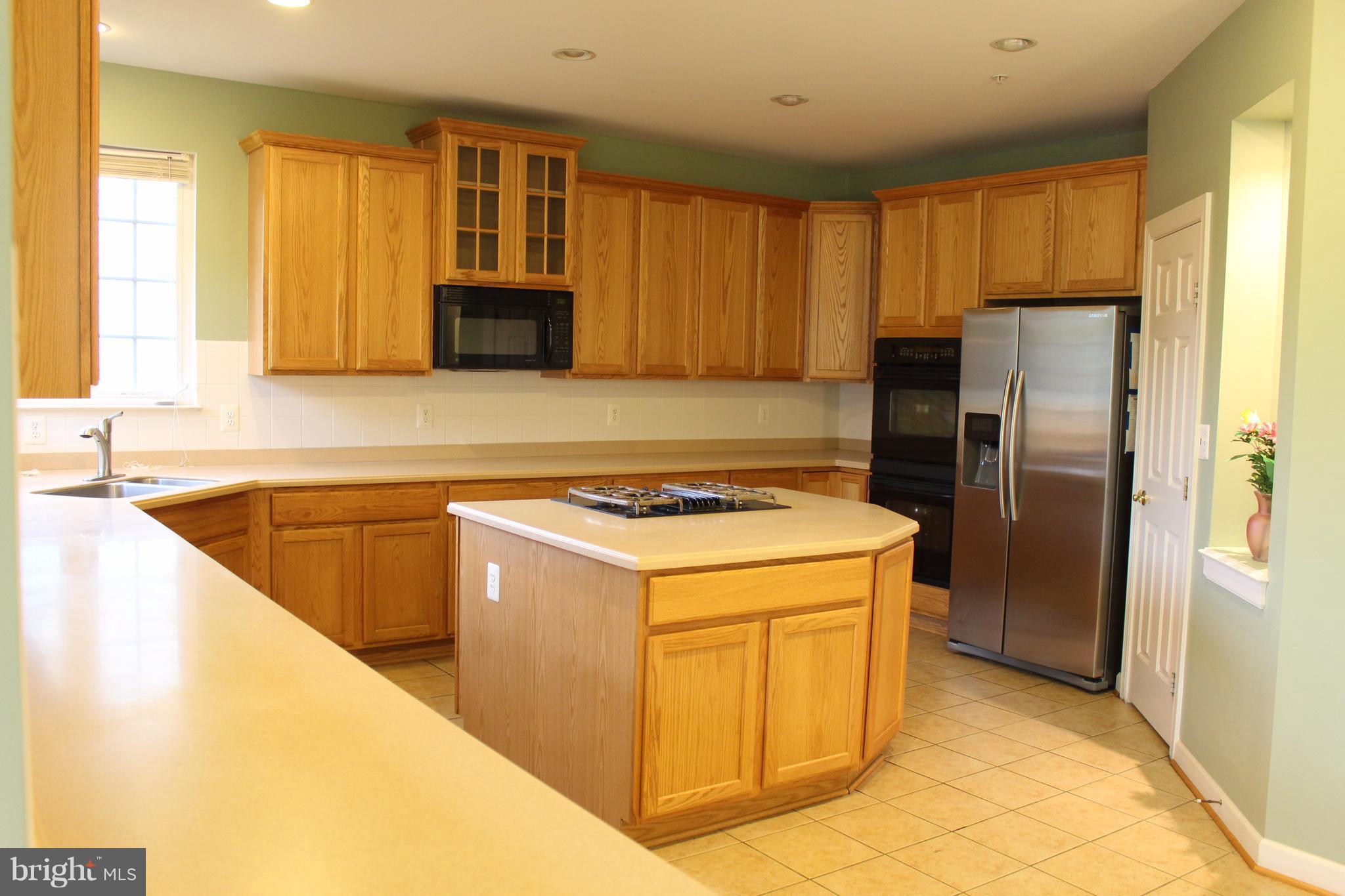 405 Potomac Ridge Drive Fort Washington, MD 20744 - Photo 14 of 30 Kitchen