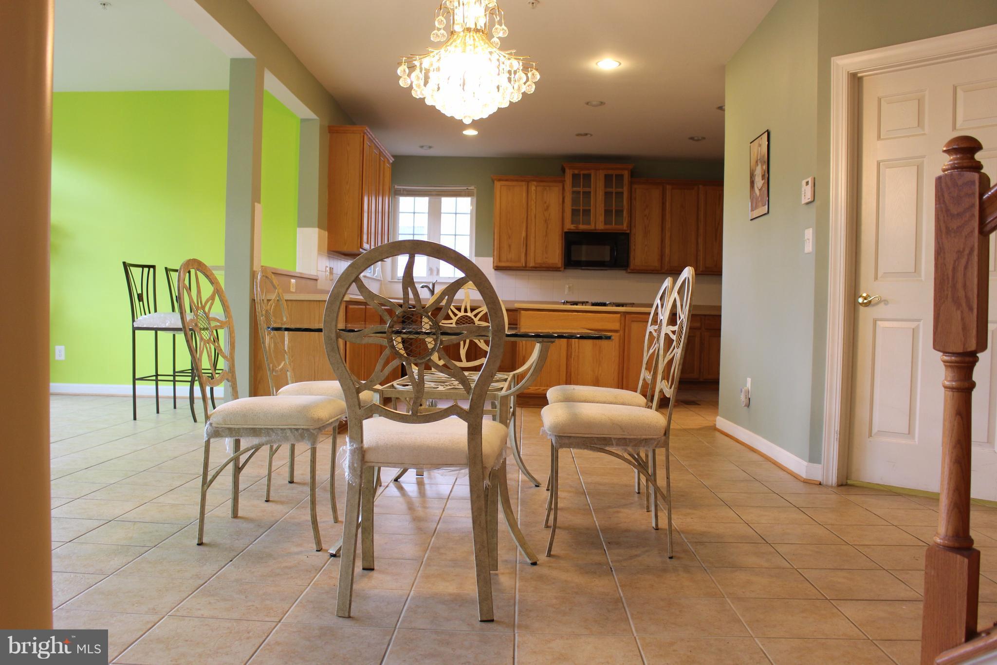 405 Potomac Ridge Drive Fort Washington, MD 20744 - Photo 10 of 30 Kitchen - EIK