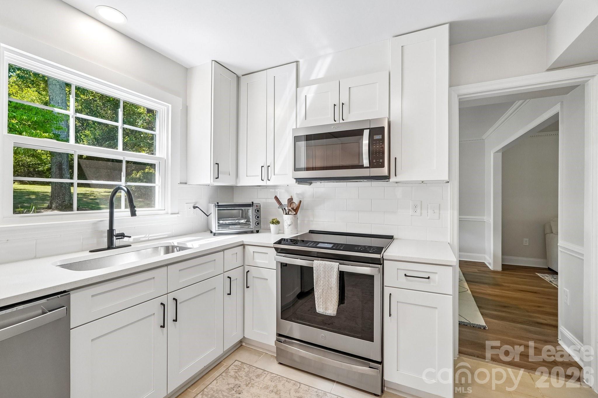 2947 Heathgate Road Charlotte, NC 28226 - Photo 25 of 48 Gallery Image 25