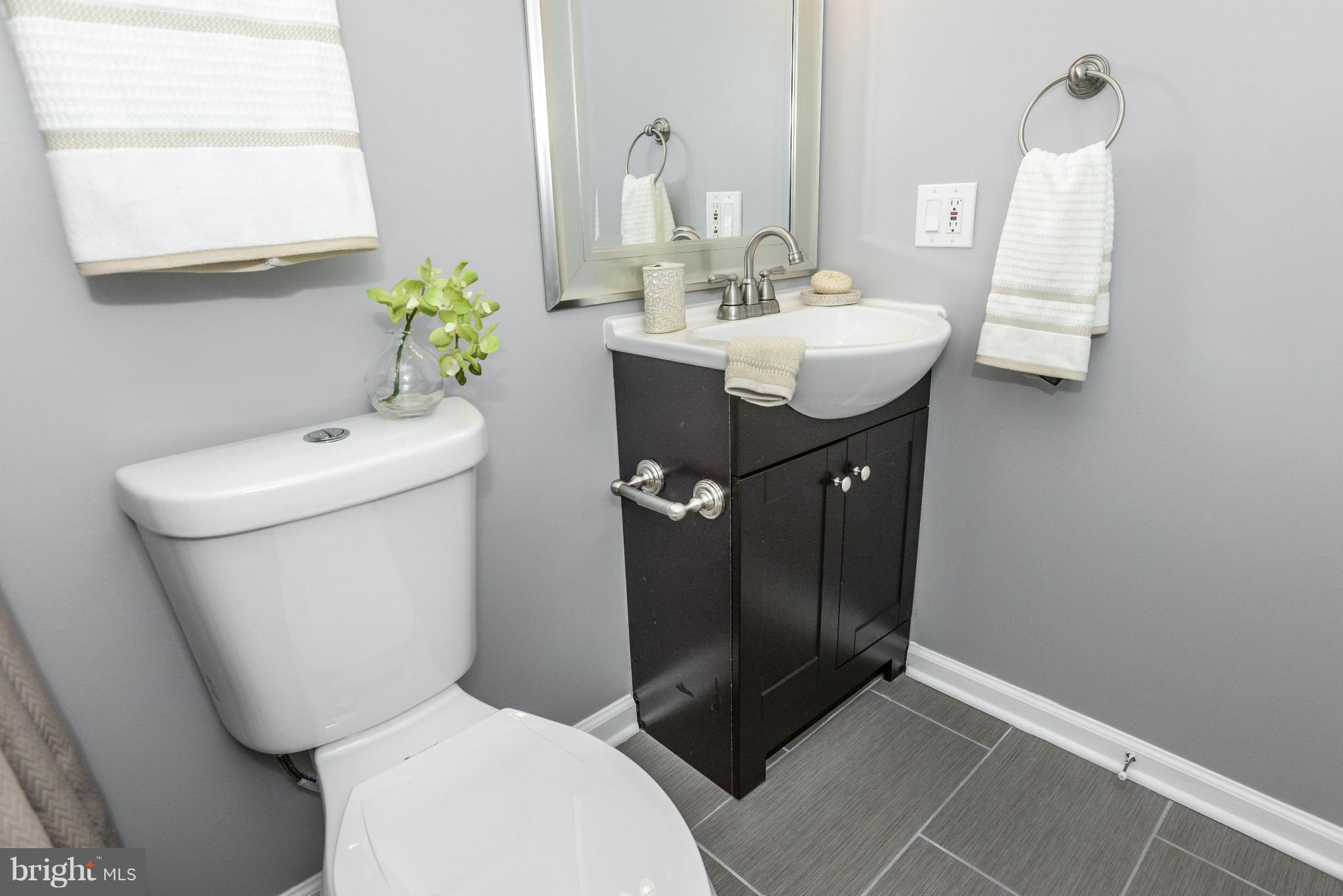 2103 15th Street Southeast Washington, DC 20020 - Photo 15 of 30 Bath