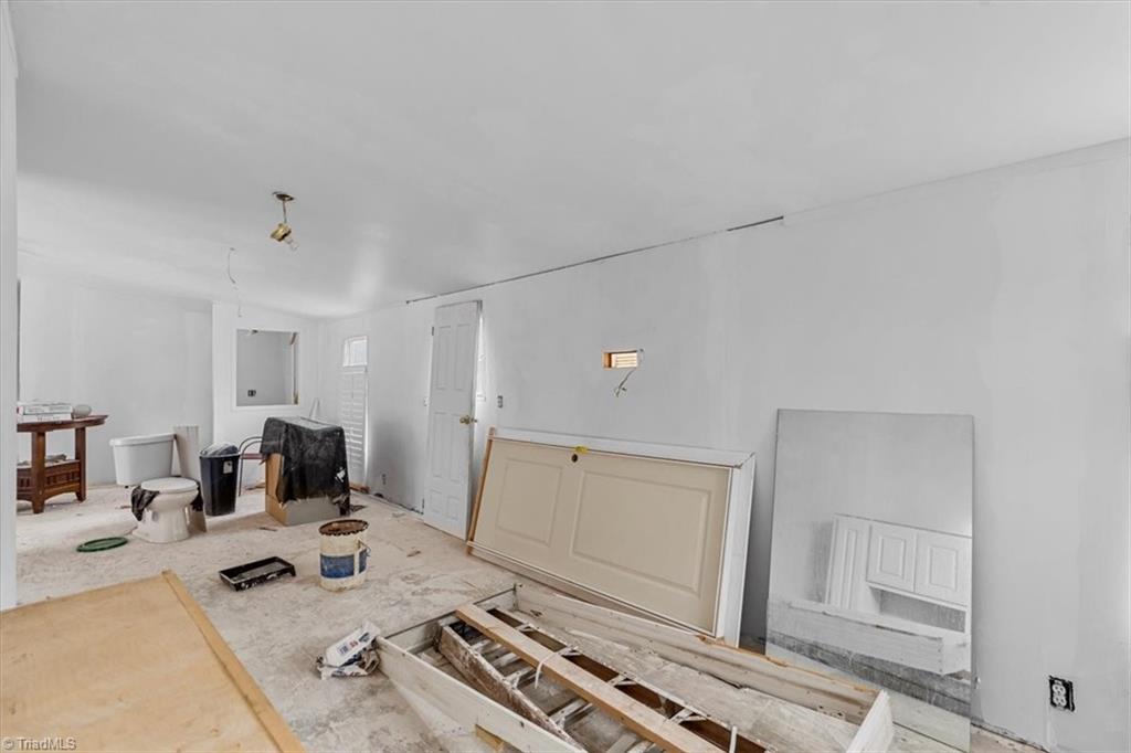 6448 Patterson Road Snow Camp, NC 27349 - Photo 7 of 32