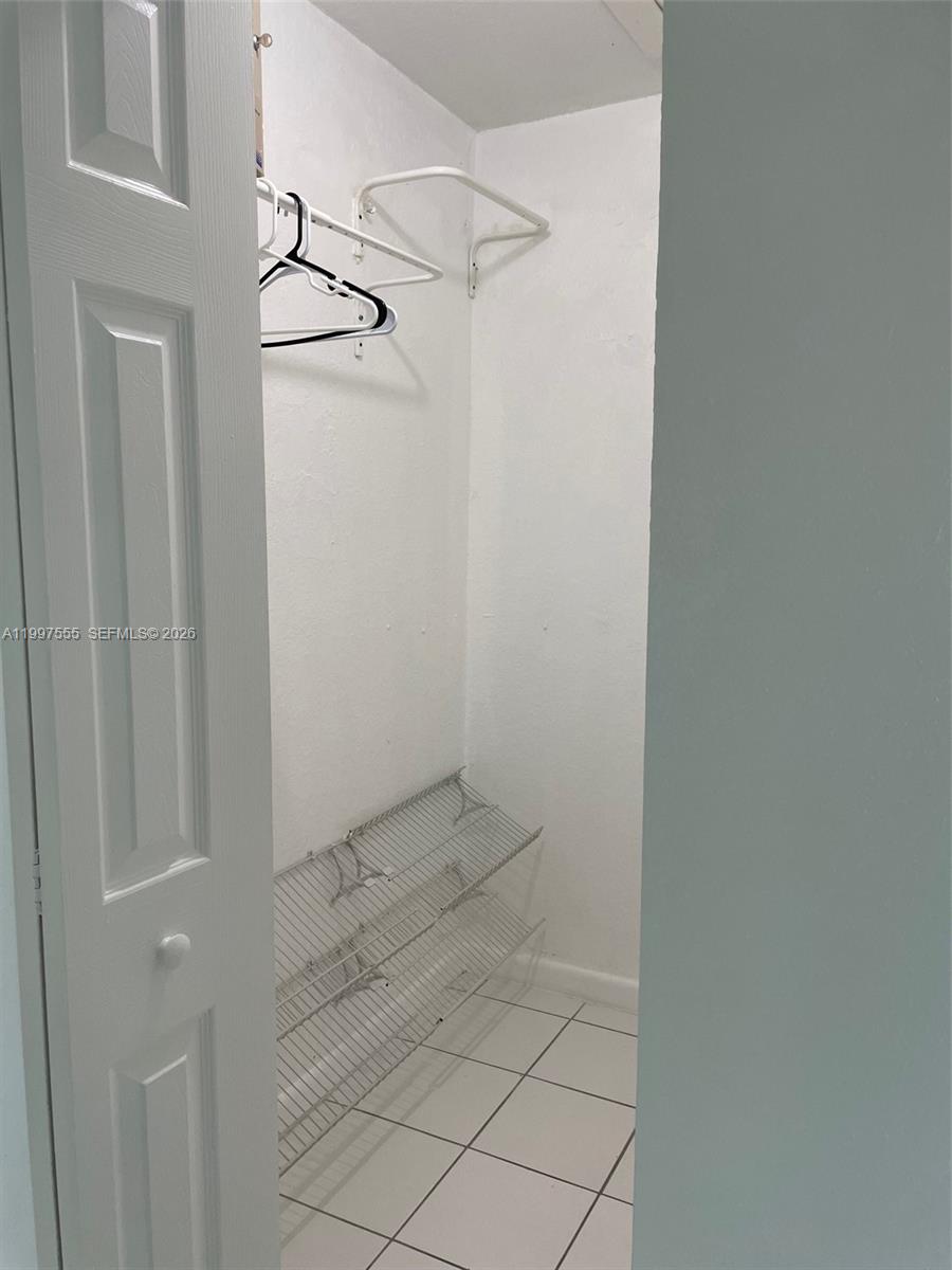 9771 Southwest 211 Street Cutler Bay, FL 33189 - Photo 15 of 19 a view of small space