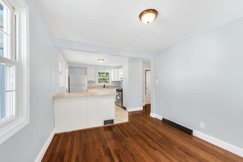 305 Rosewell Street Springfield, MA 01119 - Photo 5 of 22 Gallery Image 5