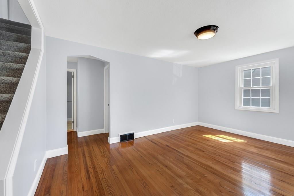 305 Rosewell Street Springfield, MA 01119 - Photo 7 of 22 Gallery Image 7