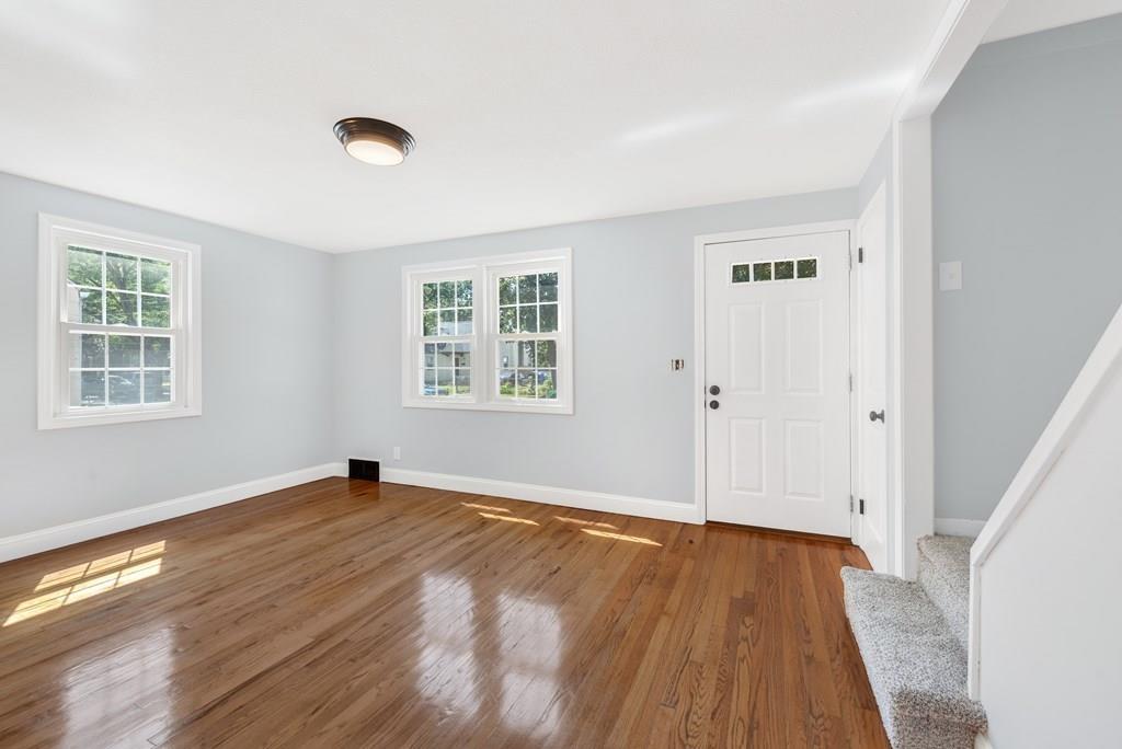 305 Rosewell Street Springfield, MA 01119 - Photo 8 of 22 Gallery Image 8