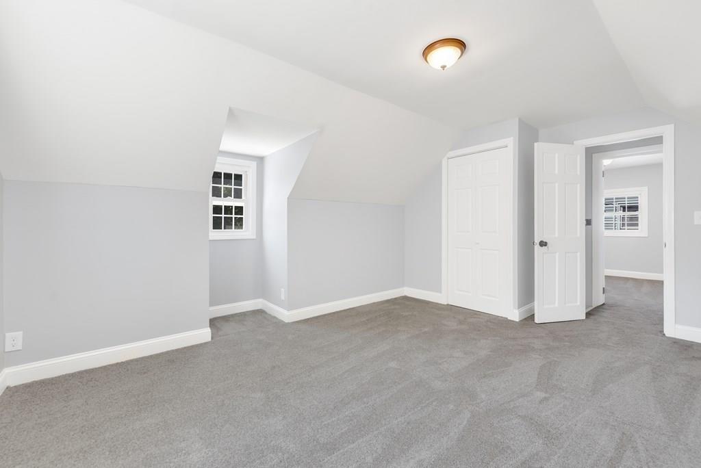305 Rosewell Street Springfield, MA 01119 - Photo 9 of 22 Gallery Image 9