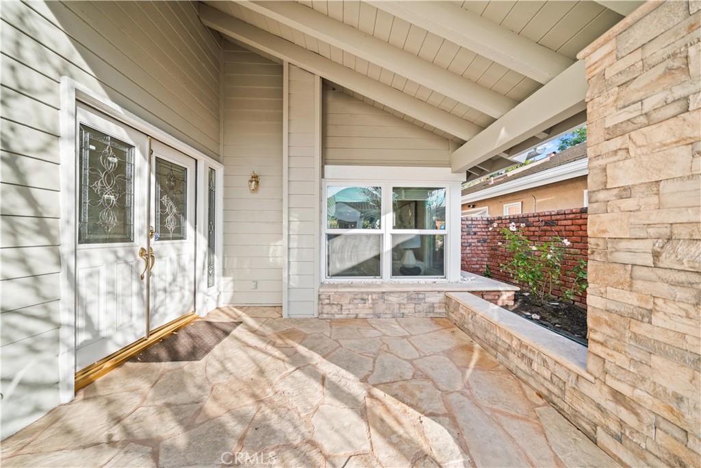 6 Ribera Irvine, CA 92620 - Photo 4 of 56 Gallery Image 4