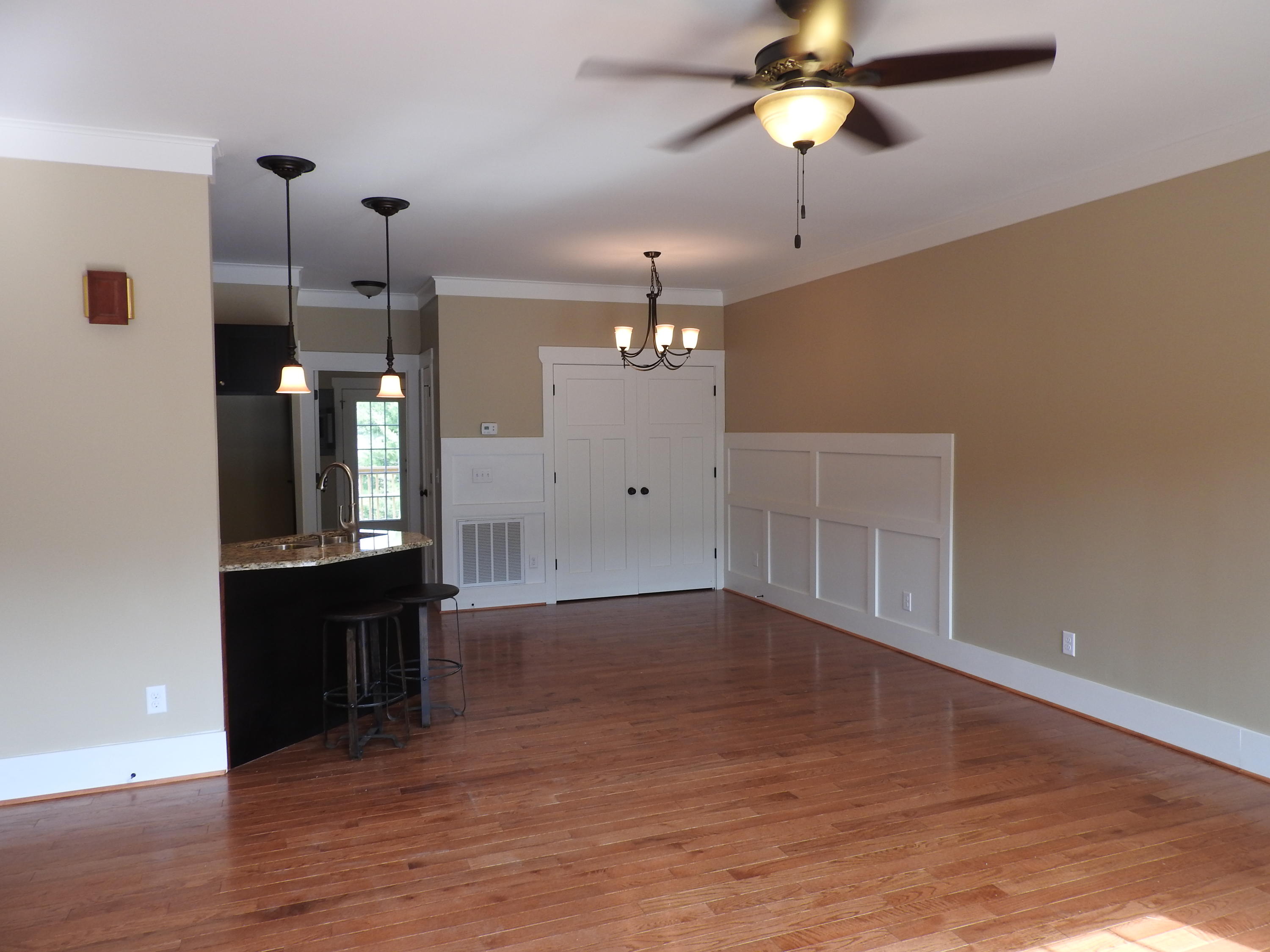 2028 Fletcher Road Northwest Cleveland, TN 37312 - Photo 4 of 27 LIVING ROOM