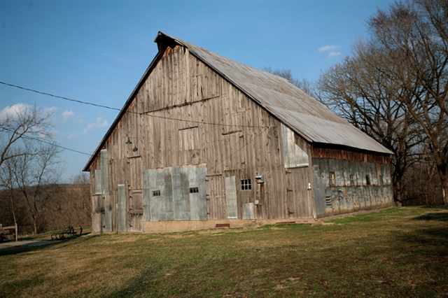 10227 Messmer Road Savanna, IL 61074 - Photo 4 of 12 Gallery Image 4