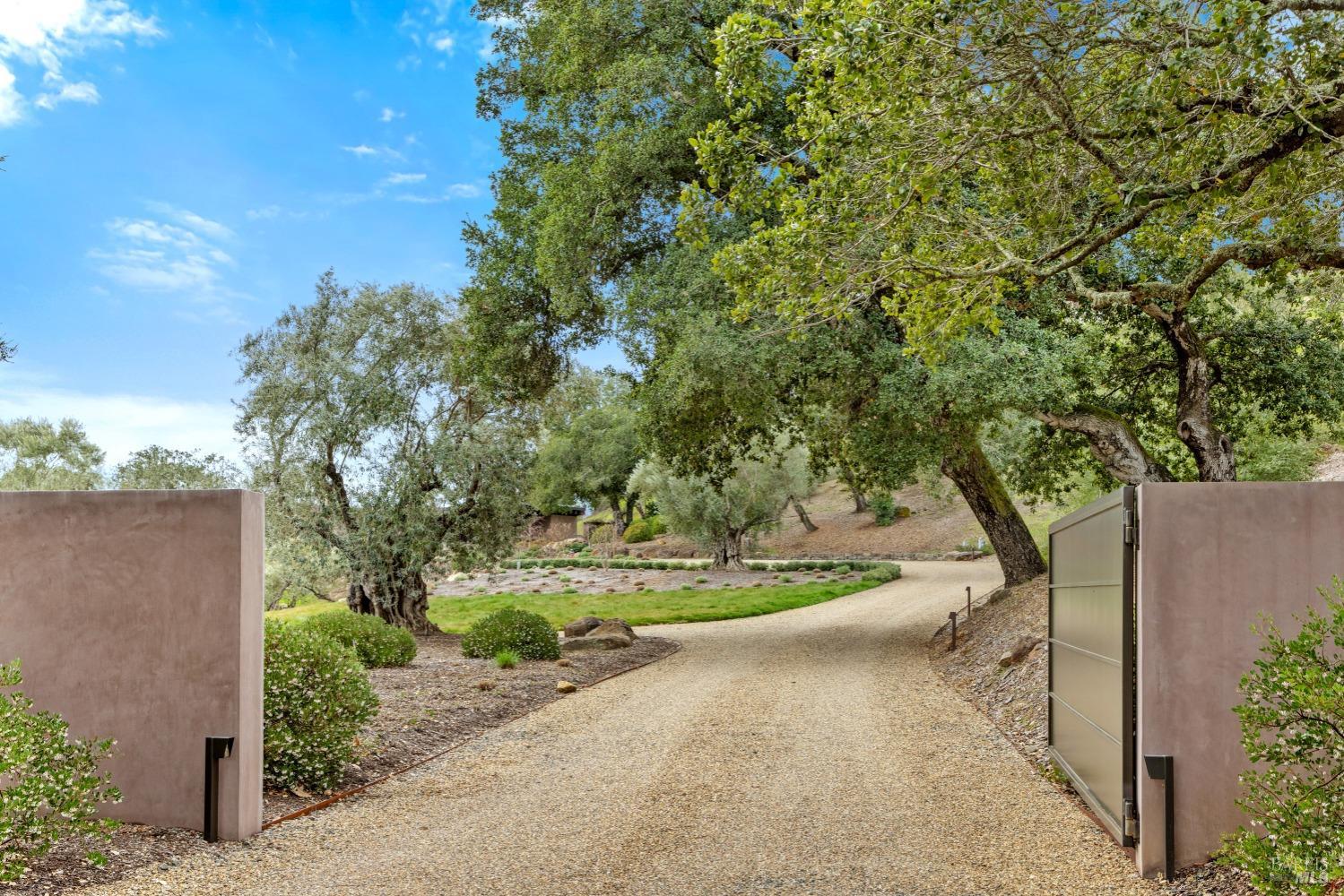 860 Meadowood Lane St. Helena, CA 94574 - Photo 15 of 77