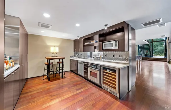 $9,250,000 | 860 Meadowood Lane, St. Helena, CA 94574