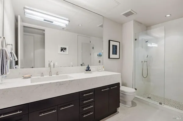 $9,250,000 | 860 Meadowood Lane, St. Helena, CA 94574