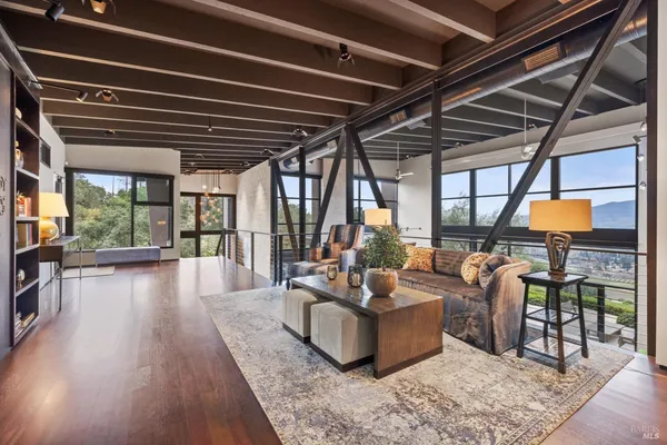 $9,250,000 | 860 Meadowood Lane, St. Helena, CA 94574