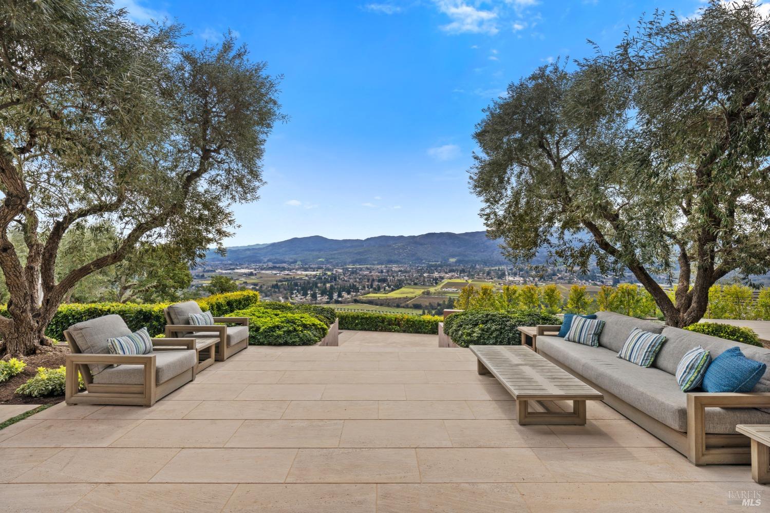 860 Meadowood Lane St. Helena, CA 94574 - Photo 53 of 77