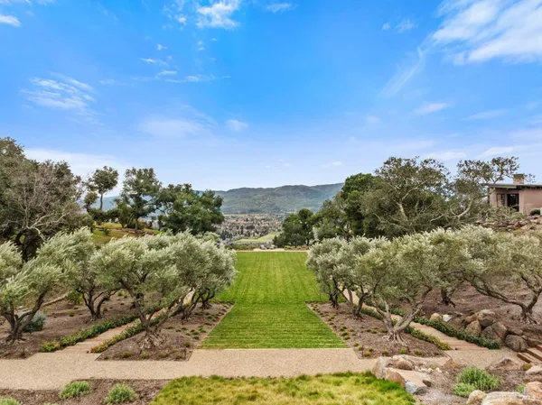 $9,250,000 | 860 Meadowood Lane, St. Helena, CA 94574
