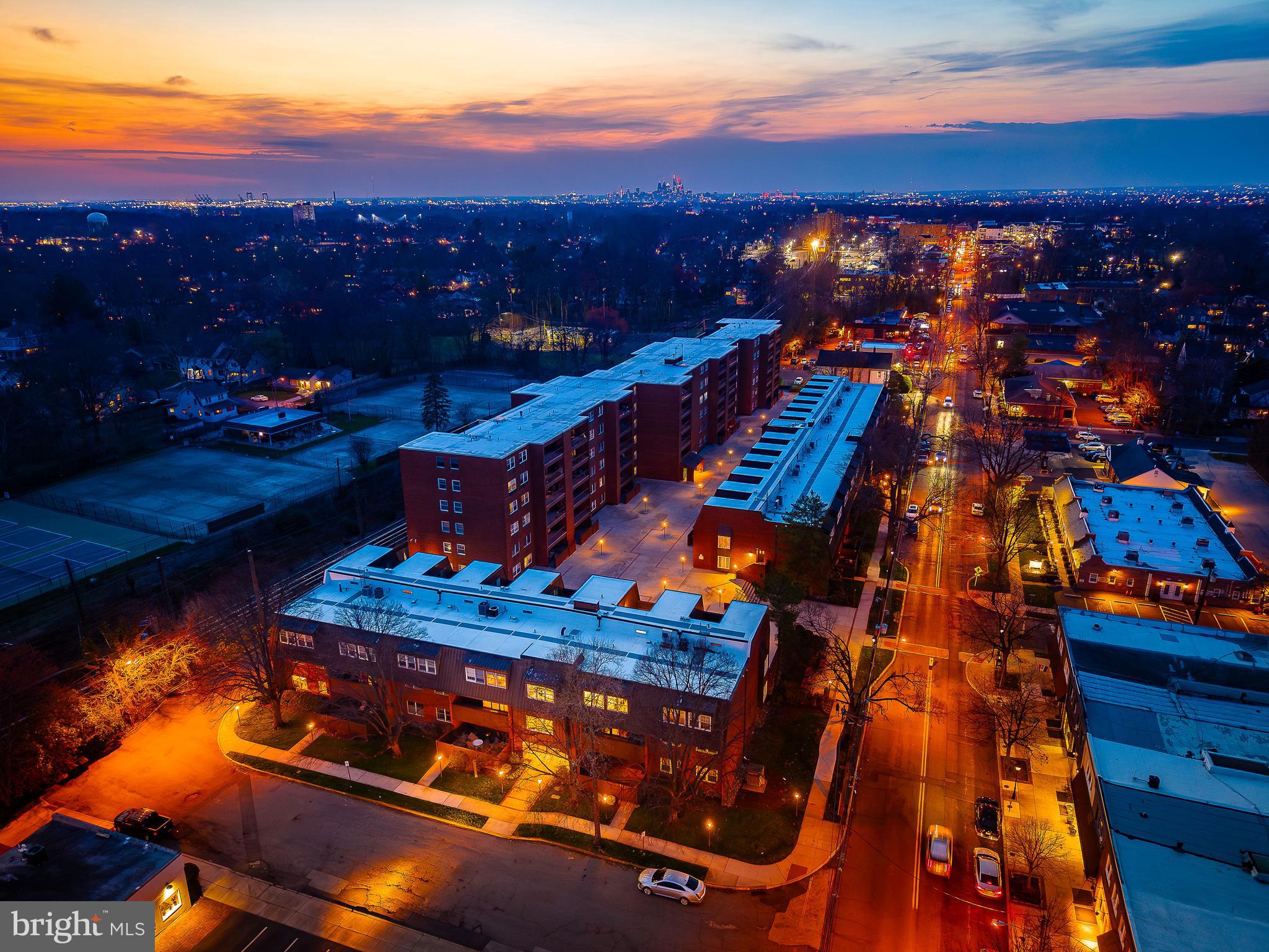 15 Haddonfield Cmns, Unit 15 Haddonfield, NJ 08033 - Photo 44 of 48 a view of a balcony with an ocean