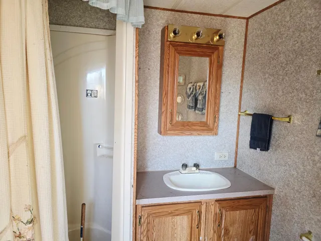 $125,000 | 32315 218th Lane, Isle, MN 56342