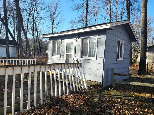 $125,000 | 32315 218th Lane, Isle, MN 56342