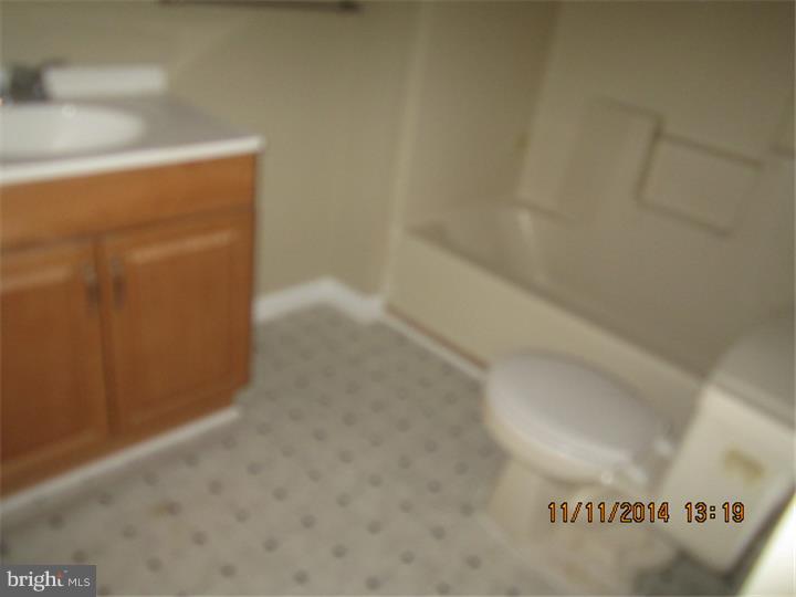 3088 Sumter Road Camden, NJ 08104 - Photo 4 of 7
