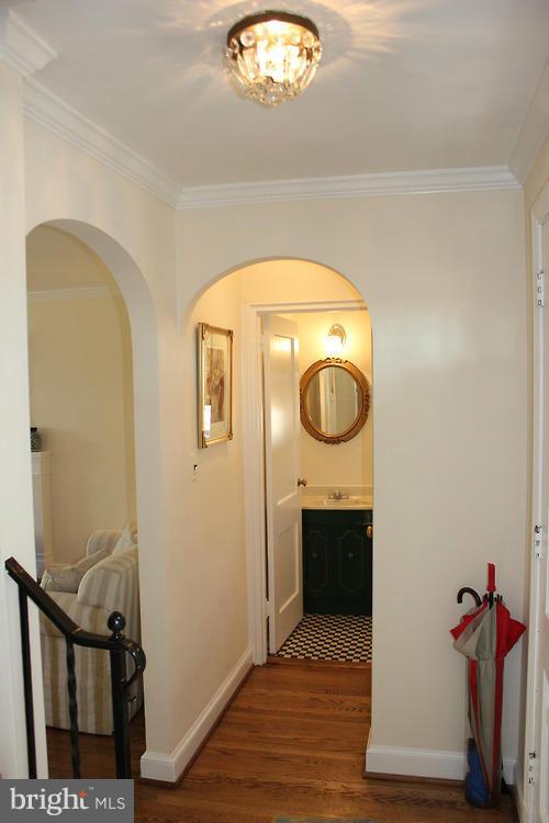 4507 Q Street Northwest Washington, DC 20007 - Photo 13 of 30 Interior (General)