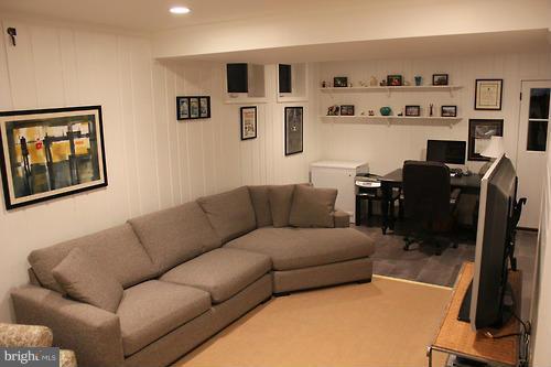 4507 Q Street Northwest Washington, DC 20007 - Photo 26 of 30 Interior (General)