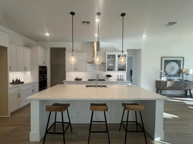 $1,322,623 | 5638 Lakepointe Drive, Rocklin, CA 95677