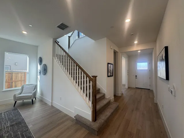 $1,322,623 | 5638 Lakepointe Drive, Rocklin, CA 95677