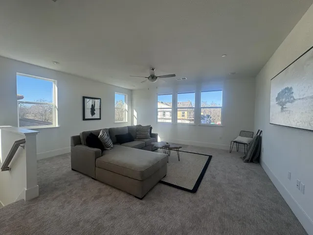 $1,322,623 | 5638 Lakepointe Drive, Rocklin, CA 95677