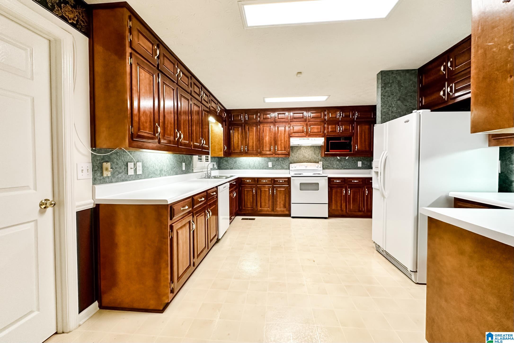 1263 Stillwater Road Anniston, AL 36207 - Photo 8 of 73