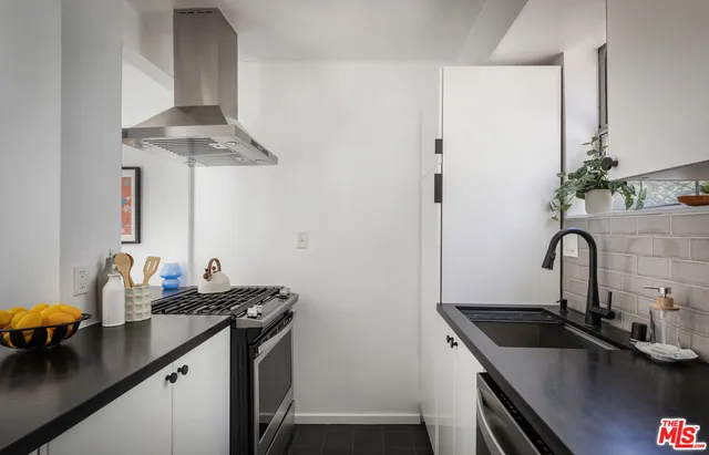 $799,000 | 329 North Ave 57, Los Angeles, CA 90042