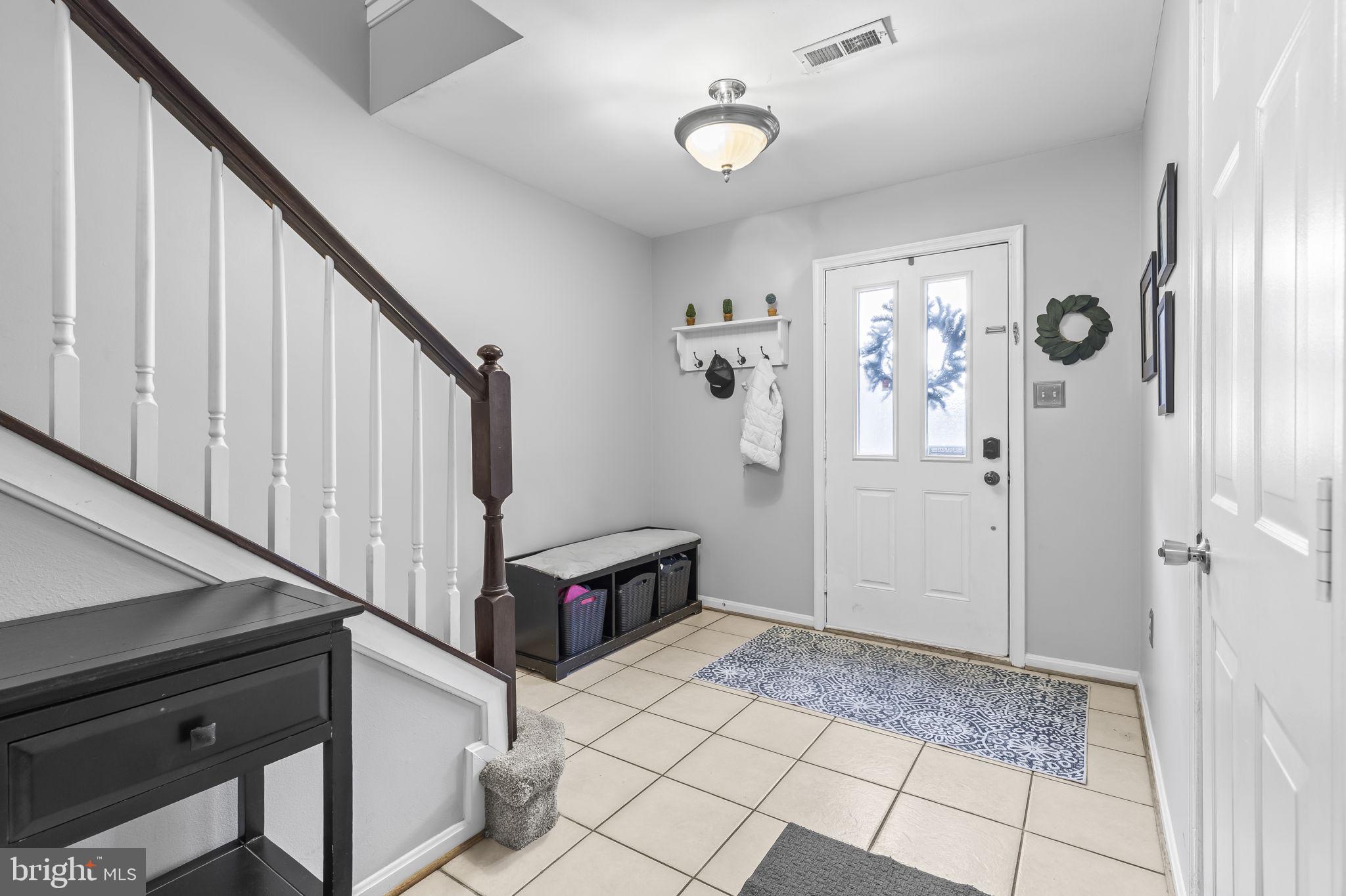 204 Braxton Way, Unit 204 Edgewater, MD 21037 - Photo 9 of 50 a view of an entryway